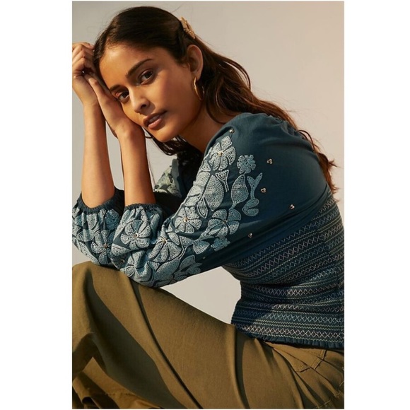 Anthropologie Boho Teal Embroidered Smocked Blouse with Puff Sleeves size Medium - Picture 7 of 10